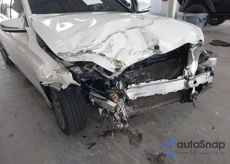 2018 Mercedes-Benz C 300 from USA, damaged, VIN WDDWF4JBXJR407116